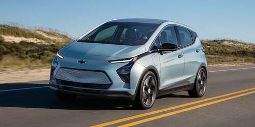 GM Kills Chevy Bolt, Paving Path for Electric Pickups