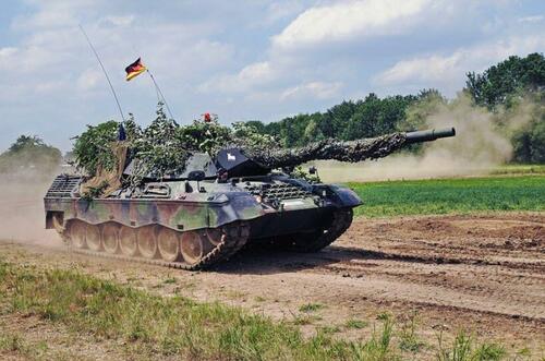 Germany Purchases Dozens Of Decommissioned Leopard 1 Tanks For Ukraine