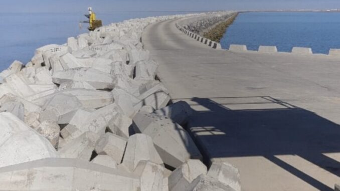 Giant new Iraqi port touted as alternative gateway to Europe port