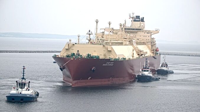 Polish LNG terminal receives 300th cargo LNG terminal