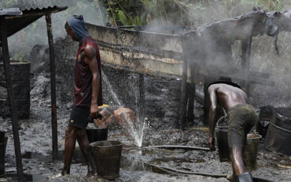 Energy News Beat - Shell losing 560000 dolars per day to thieves - Nigeria