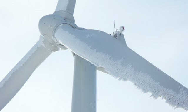 Frozen wind turbines - Energy News Beat