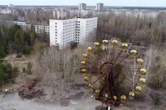Russia seizes control of Chernobyl nuclear site from Ukraine