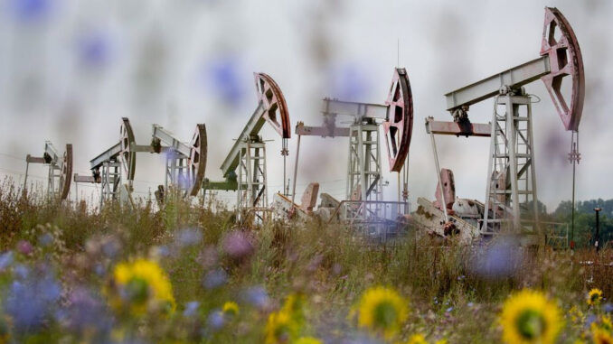 Oil pumping jacks near Almetyevsk Russia - Andrey Rudakov - Bloomberg