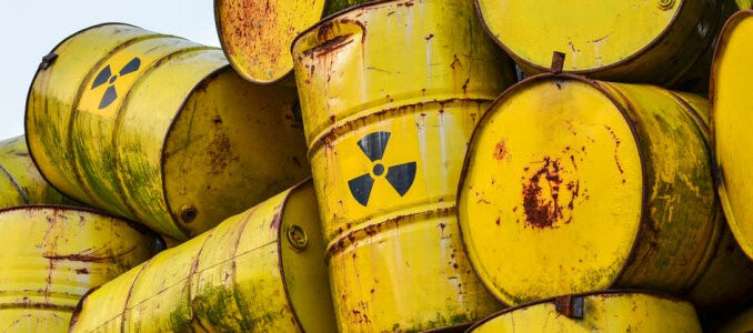 Nuclear waste - Dump on the border