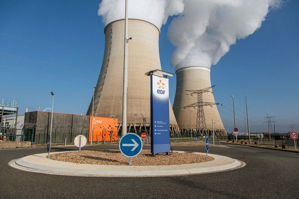 European Power Prices Soar on Setbacks at French Nuclear Giant -ENB