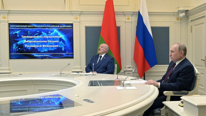 Putin and Belarusian President observe training launches of ballistic missiles
