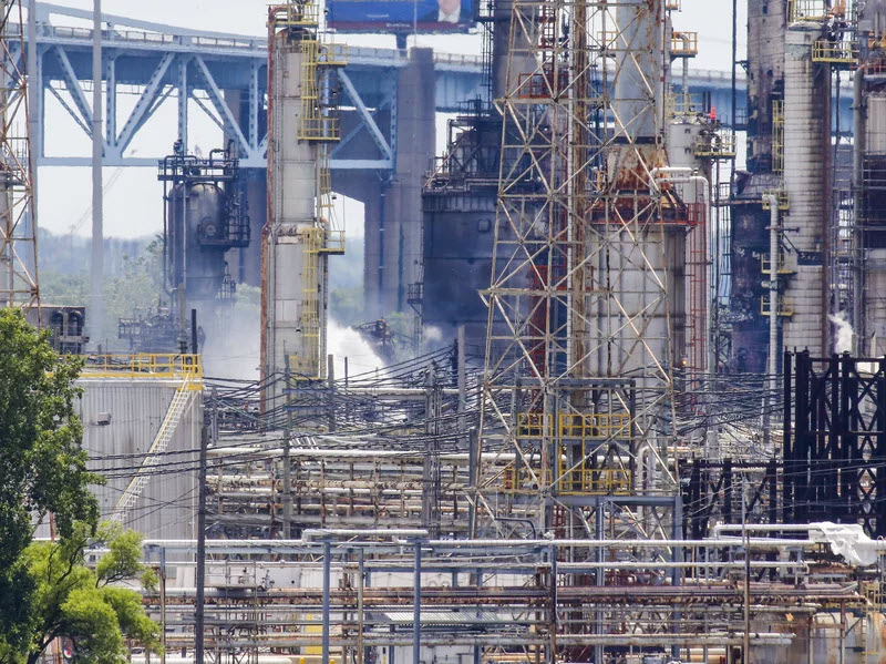 How a massive refinery shortage is contributing to high gas prices