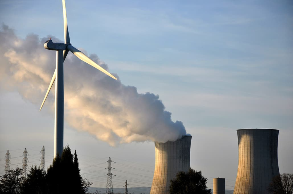 21 Million German Households, Industry Suffer Body Blow as Green Energy Scheme Disintegrates