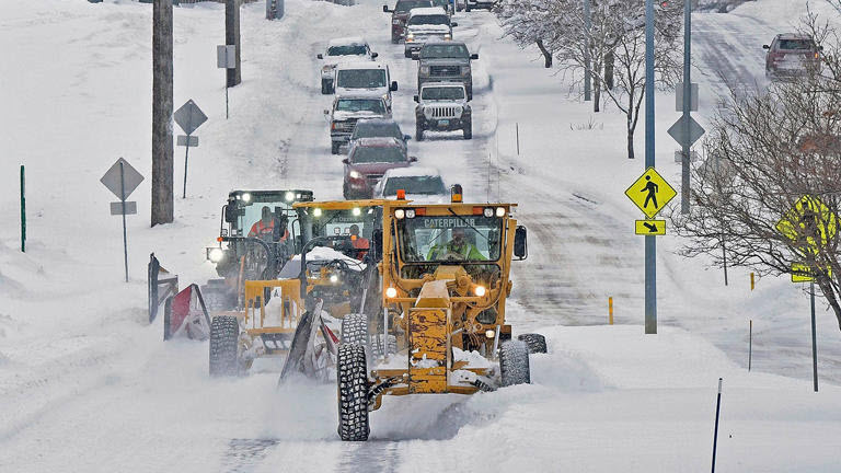 Christmas Eve Cold Weather Brings Rolling Electricity Blackouts Along East Coast