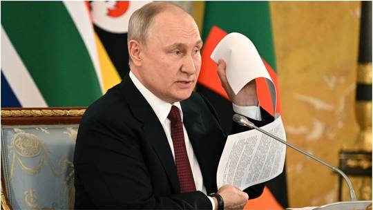 Putin Reveals Details Of Draft Treaty On Ukrainian Neutrality During Meeting With African Leaders