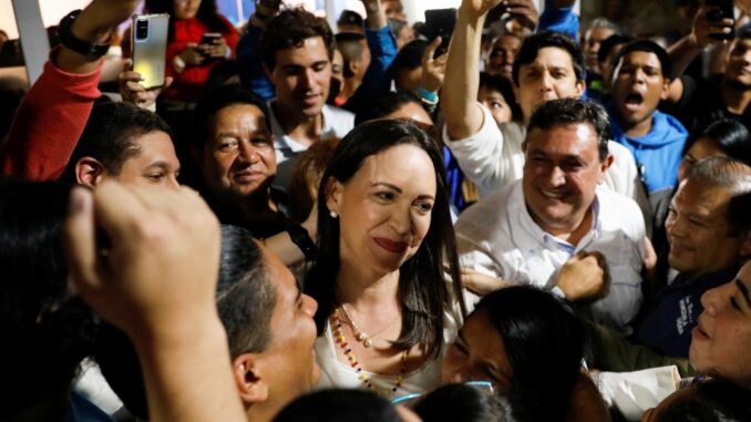 Venezuela: Machado claims victory in presidential primary vote
