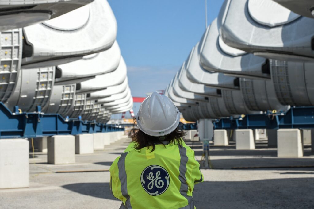 GE Offshore Wind to Post 1 Billion Loss in 2023 and Again in 2024