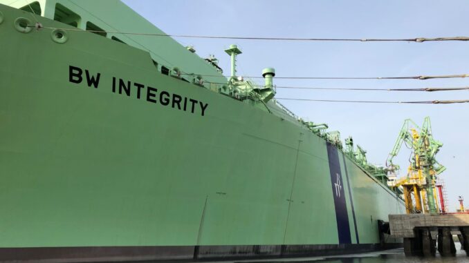 OQ Trading submits lowest bid