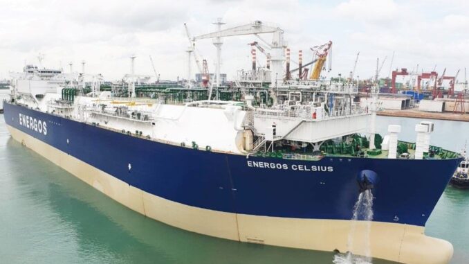 Barcarena FSRU departs Singapore for Brazil
