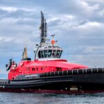 LNG-powered tug