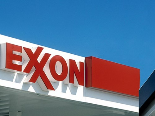 Exxon Mobil Ahead of Schedule in Doubling LNG Portfolio, Executive Says Exxon Mobil