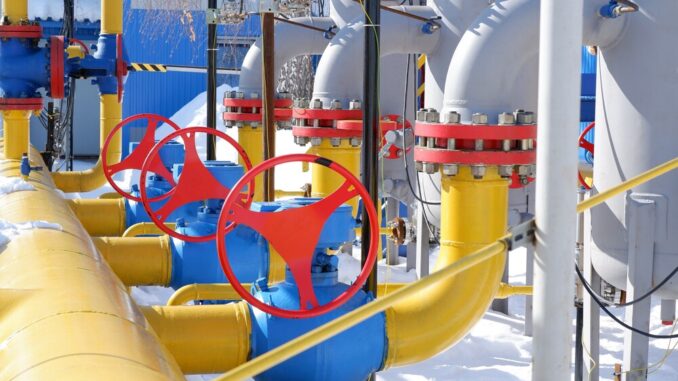 Russian Gas Giants Inch Toward Asia-Focused Export Base Russian Gas