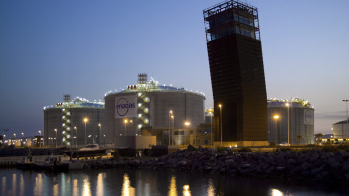 Spanish LNG imports, reloads dip in March Spanish LNG imports