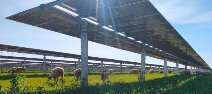 Data Centers Highlight the Limits of Renewable Energy Scaling Data Centers