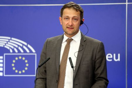 New agriculture commissioner brings ‘fresh air’ to EU policy debates, Czech MEP says Czech MEP
