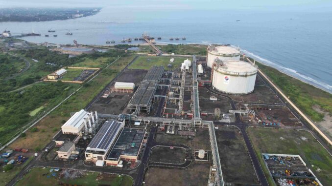India boosts LNG imports in February India