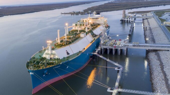 US weekly LNG exports down to 25 cargoes